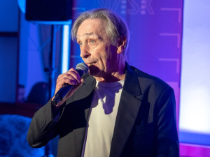 Kinaři ocenili v Novém Boru hvězdy českého filmu. Cenu si tam převzali Mádl či Pavelka