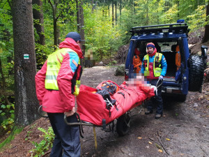 Cyklistický Author Cup očima horské služby: 30 zásahů, zasahoval i vrtulník záchranářů