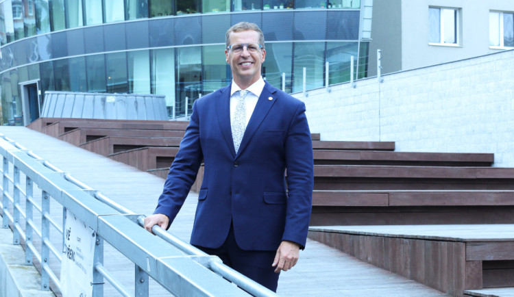 Novým rektorem liberecké univerzity zvolil akademický senát Aleše Kocourka