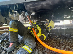 Na silovém trojboji nazdvíhal hasič z České Lípy tunu, obhájil titul mistra světa