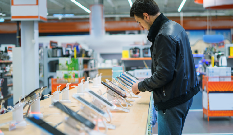 V úterý si nenakoupíme. 28. října nás čeká Den vzniku samostatného československého státu