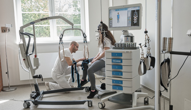Moderní rehabilitace v Semilech vrací pacientům soběstačnost