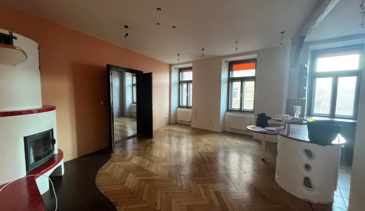 Brno zkouší nový koncept. Obecní byt pronajme skupině studentů