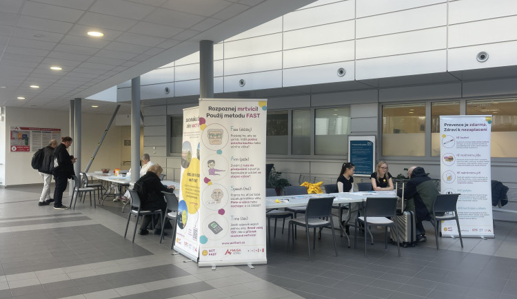 Dnes je světový den cévní mozkové příhody. Důležité je včas rozklíčovat příznaky