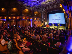 Obrovský úspěch. Českolipská vrchní sestra bodovala v celostátní soutěži Sestra roku 2025