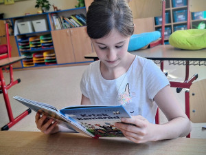 Jiří Žáček slaví osmdesátiny. Frýdlantské děti mu poslaly originální gratulaci