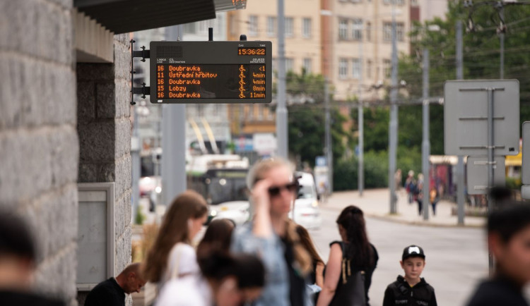 Plzeň nabízí dopravní amnestii. Staré pokuty teď lze vyřešit za polovinu