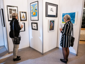 Nadace EURONISA slaví 30 let, v Kavárně Pošta zahájila další předaukční výstavu