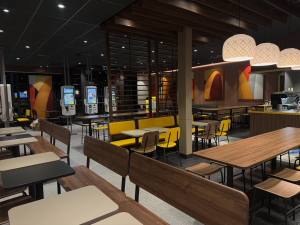 McDonald´s u OC Nisa otevře po rekonstrukci v pátek 21. listopadu v 7 hodin ráno