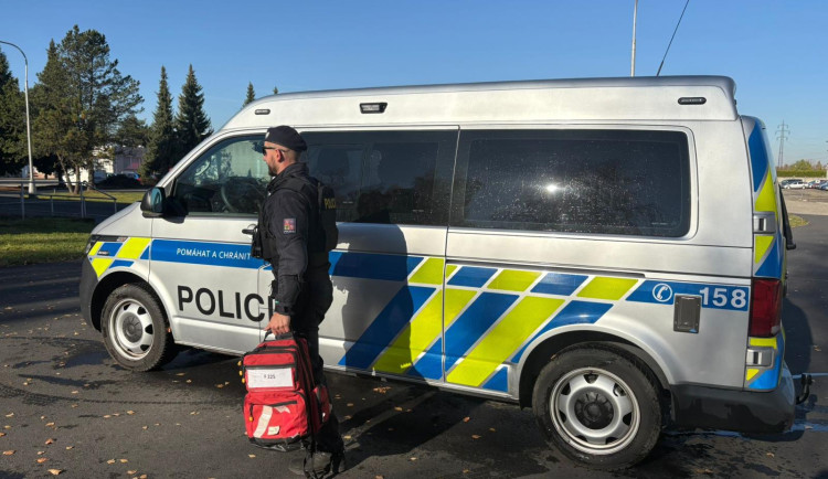 Otec a syn bojovali o život muže v centru Ostravy, oba jsou policisté