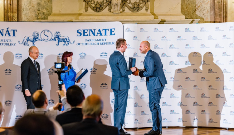 ČEZ a Praha 13 ovládly absolutní vítězství v Národních cenách České republiky