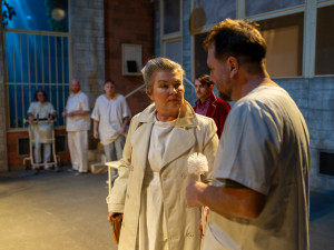 V Malém divadle bude mít dnes premiéru slavné drama Přelet nad kukaččím hnízdem