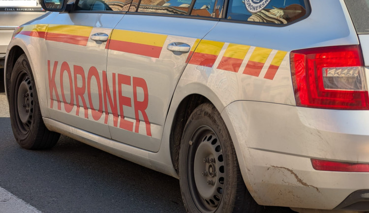 Policie uzavřela vyšetřovaní bizarního případu, kdy žena ožila v rakvi