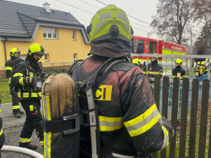 Požár v Liberci Ostašově 15. listopadu.