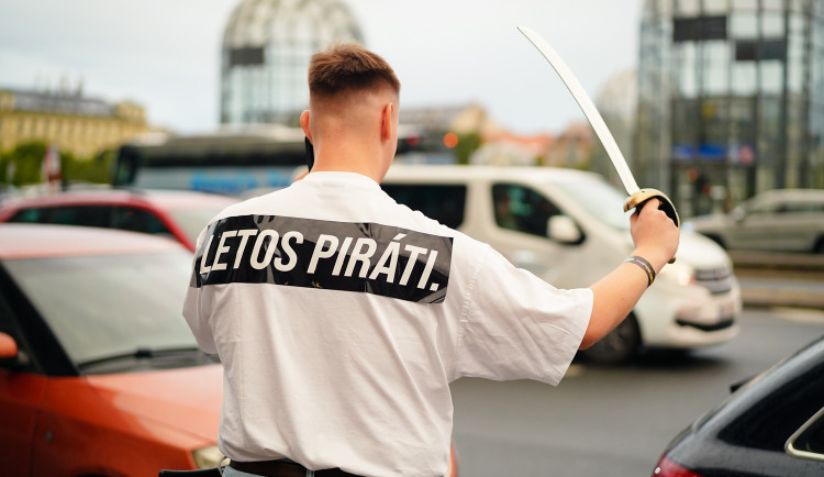 V Blansku zamlčeli hlasy pro Piráty, průběh voleb a sčítání teď prověří policie