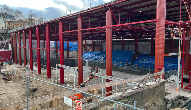 Liberec na opravu bazénu získá dotaci od kraje. Ten přispěje 50 milionů