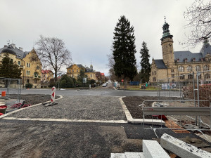 Uzavírka frekventované Vítězné ulice v Liberci skončí nejpozději v pátek