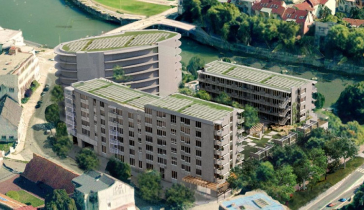 Demolice přerovského hotelu Strojař nabírá zpoždění. Byty budou nejdříve za pět let