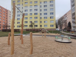 Investice do dětských hřišť v Liberci. Vznikla nová, stávající prošla obnovou