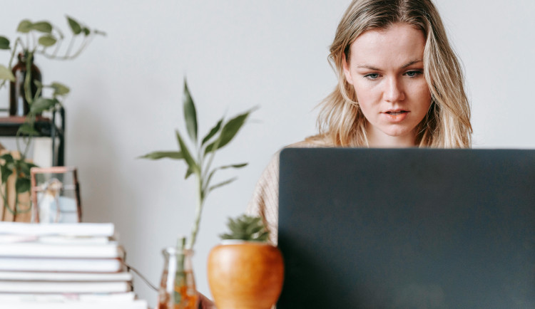 Moderní návyky v online světě: co ovlivňuje naše volby a preference