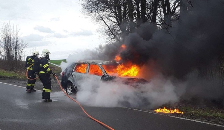 Letos na tuzemských silnicích je sice méně nehod, ale více napětí