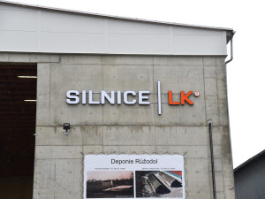 V Růžodole v Liberci vyrostla nová hala na posypovou sůl, uspoří milion ročně