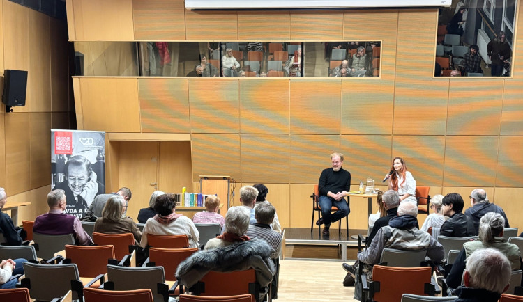 Václav Havel zemřel o 10 let dříve, dozvěděl se ekonom Sedláček v liberecké knihovně