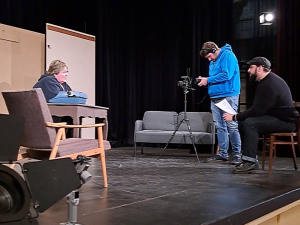 Filmaři v Desné: Unikátní dokumentární série odhaluje zákulisí amatérského divadla