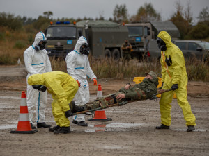 Liberečtí chemici se vrátili z roční mise v Litvě, druhou rotaci domů přivezly vlaky