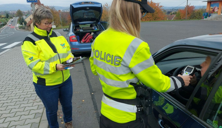 Týden před Světovým pohárem si vzali Krkonoše do parády dopravní policisté