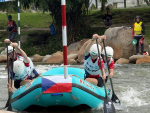 Úspěch studentek z Libereckého kraje. Staly se mistryněmi světa v raftingu
