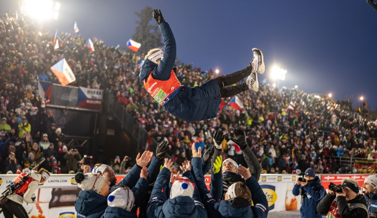 Nepopsatelné, shodli se po bronzovém mixu Hornig, Voborníková a Jislová