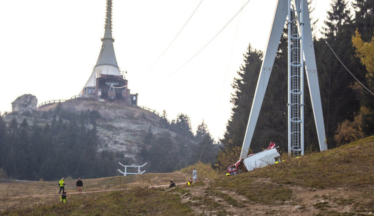 lanovka spadlá