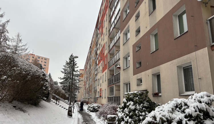 V Liberci je na sídlišti Broumovská od rána bez tepla na 500 bytů. Kvůli havárii