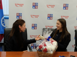 Ta holka snowboard fakt miluje. Olympijská vítězka Zuzana Maděrová je zpátky v Liberci