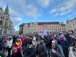 Podpořit prezidenta a demokracii přišlo v Liberci na dva tisíce lidí