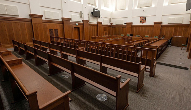 Muž dostal trest 18 let za vraždu tříletého syna přítelkyně v Bruntále