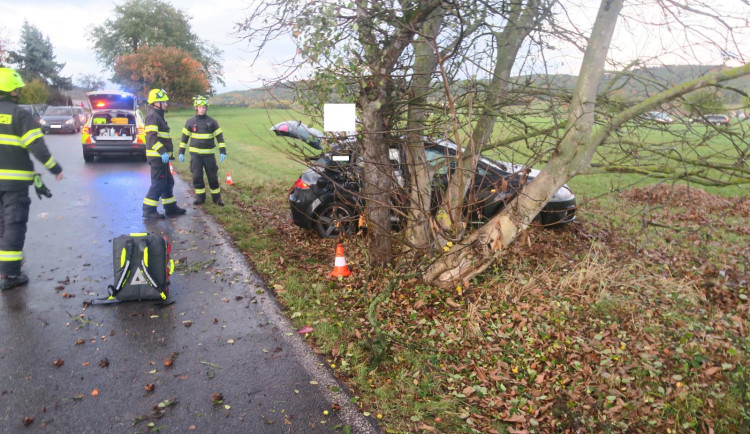 Chyba řidiče odstartovala boj o život. Pohotoví manželé oživili mladistvou dívku