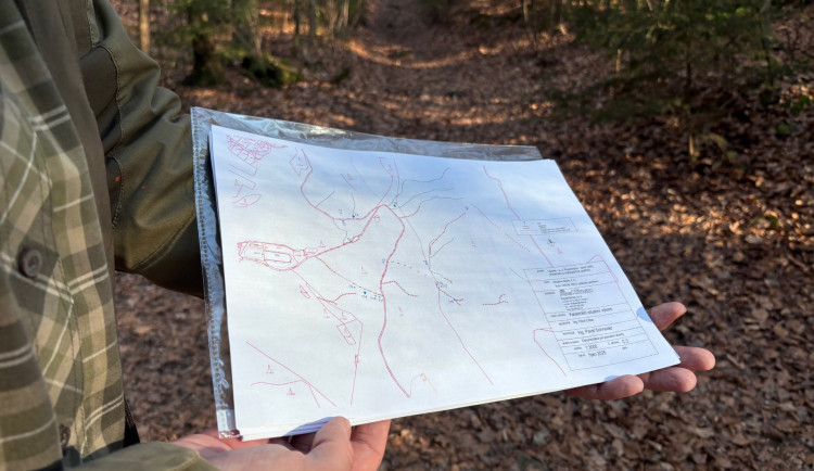 Mapa a zakreslení jednotlivých opatření, chystaných pro oblast kolem Lesního koupaliště.