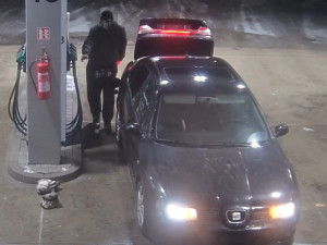 Od benzínek ujížděl bez placení. Policisté muže zadrželi v Hrádku