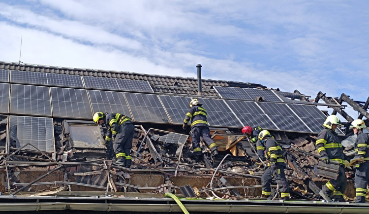 Kvůli svému zlozvyku podpálil ubytovnu, teď čelí podezření z obecného ohrožení