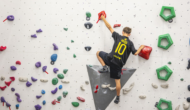 Liberecký Boulder Point hostí kvalifikaci Školního boulder poháru.