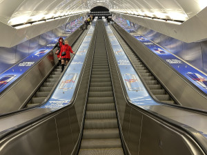 FOTO: Stanice Českomoravská prošla modernizací, přejmenovávat se nebude