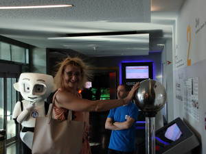 iQLANDIA zve na večerní misi do vesmíru: Late Night 2026