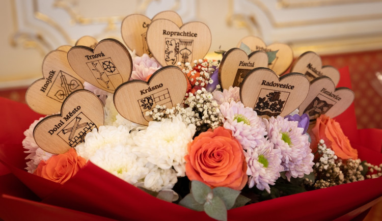 Starosty vítězných obcí přijal prezident, Liberecký kraj reprezentovaly Roprachtice