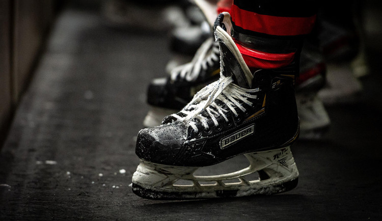 Výstava pro Krále bodyčeků Oldu Machače. Muzeum v Prostějově sbírá hokejové materiály