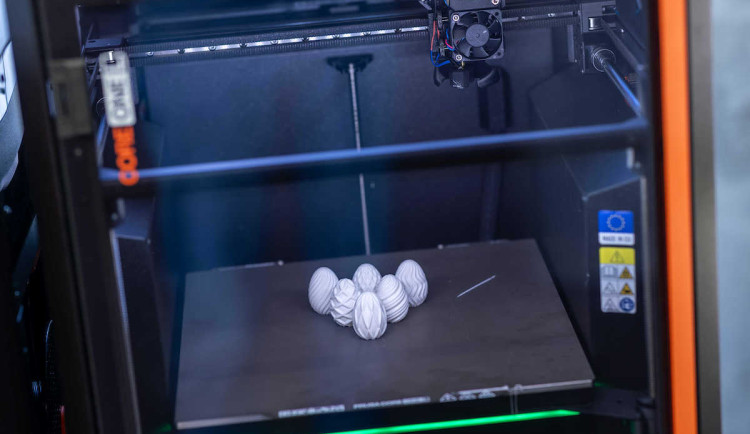 Kdo udrží krok? O budoucnosti rozhodne AI a digitalizace, zaznělo v Liberci