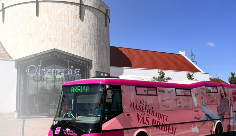 Méně často a už ne zdarma. Od dubna se změní provoz autobusů do olomoucké Olympie