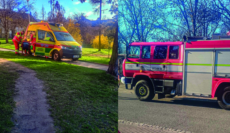 Voda z bytu v Třebíči prosakovala k sousedům, hasiči uvnitř našli zraněného muže