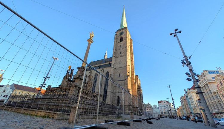 Končí podoba náměstí Republiky, jakou jsme znali desítky let. Přibudou stromy